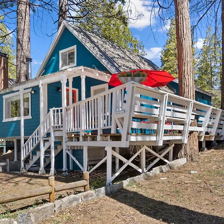 Tollhouse Cottage Heart Of Shaver